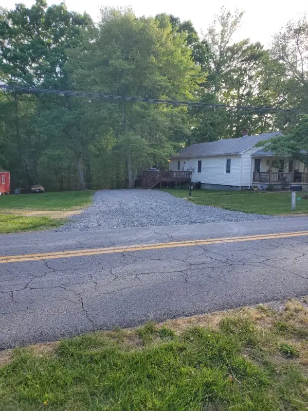 New gravel driveway installation